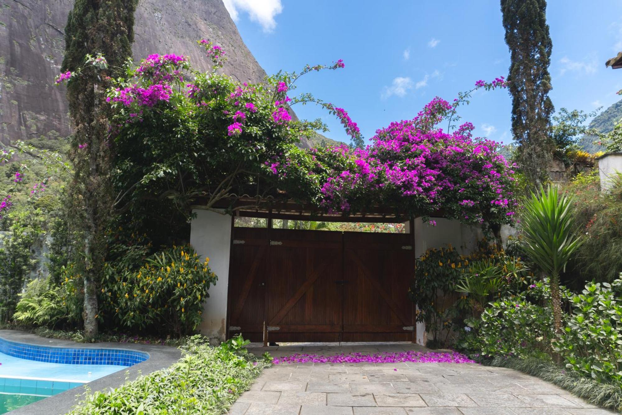 Petrópolis Chale Rosa Do Valeヴィラ エクステリア 写真